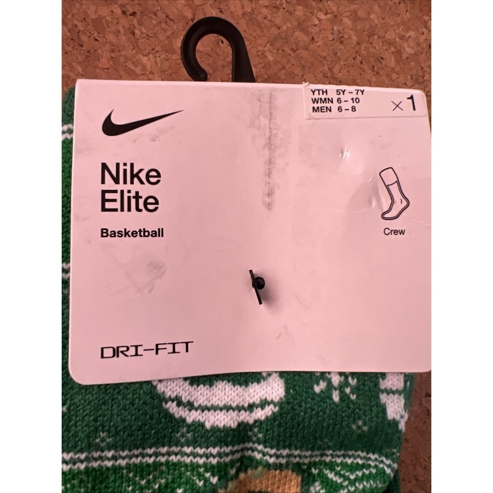 Nike Elite Crew Socks Santa 1 Pair Size Mens 6-8; Wmns 6-10; Youth 5Y-7Y - Picture 2 of 8